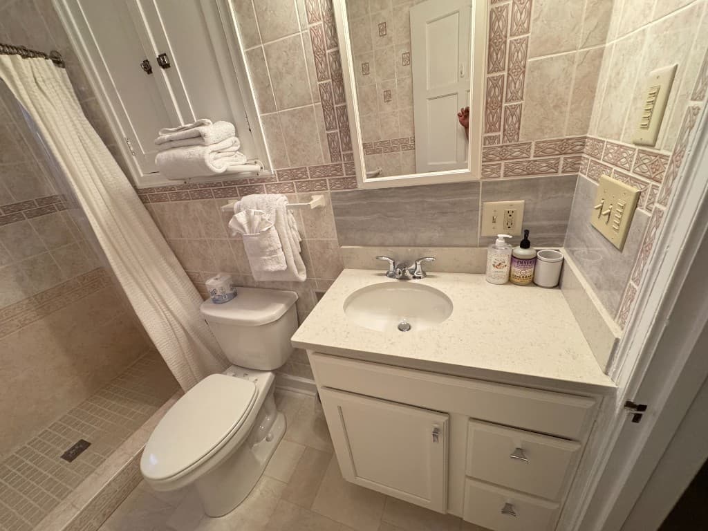 VelocityMaid bathroom deep cleaning in Vermont